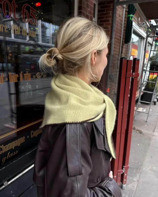 Uma Scarf