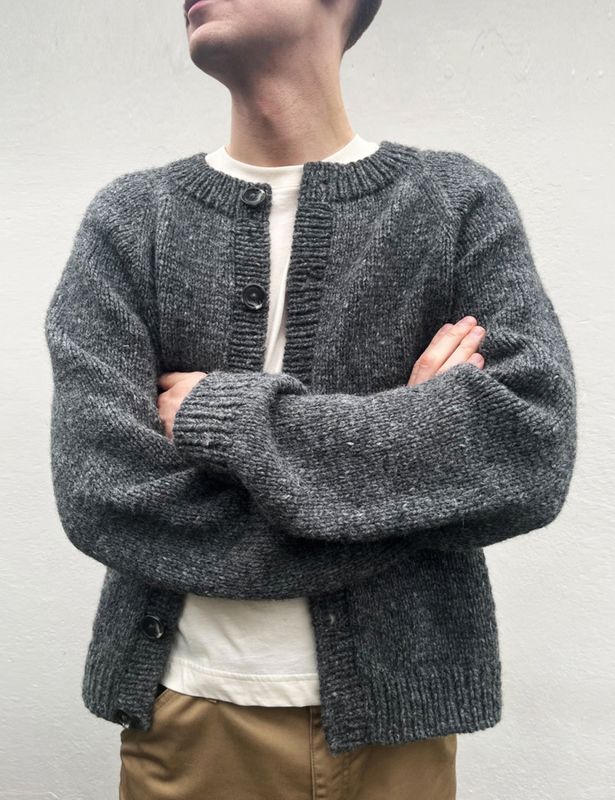 Foundation Cardigan Man 